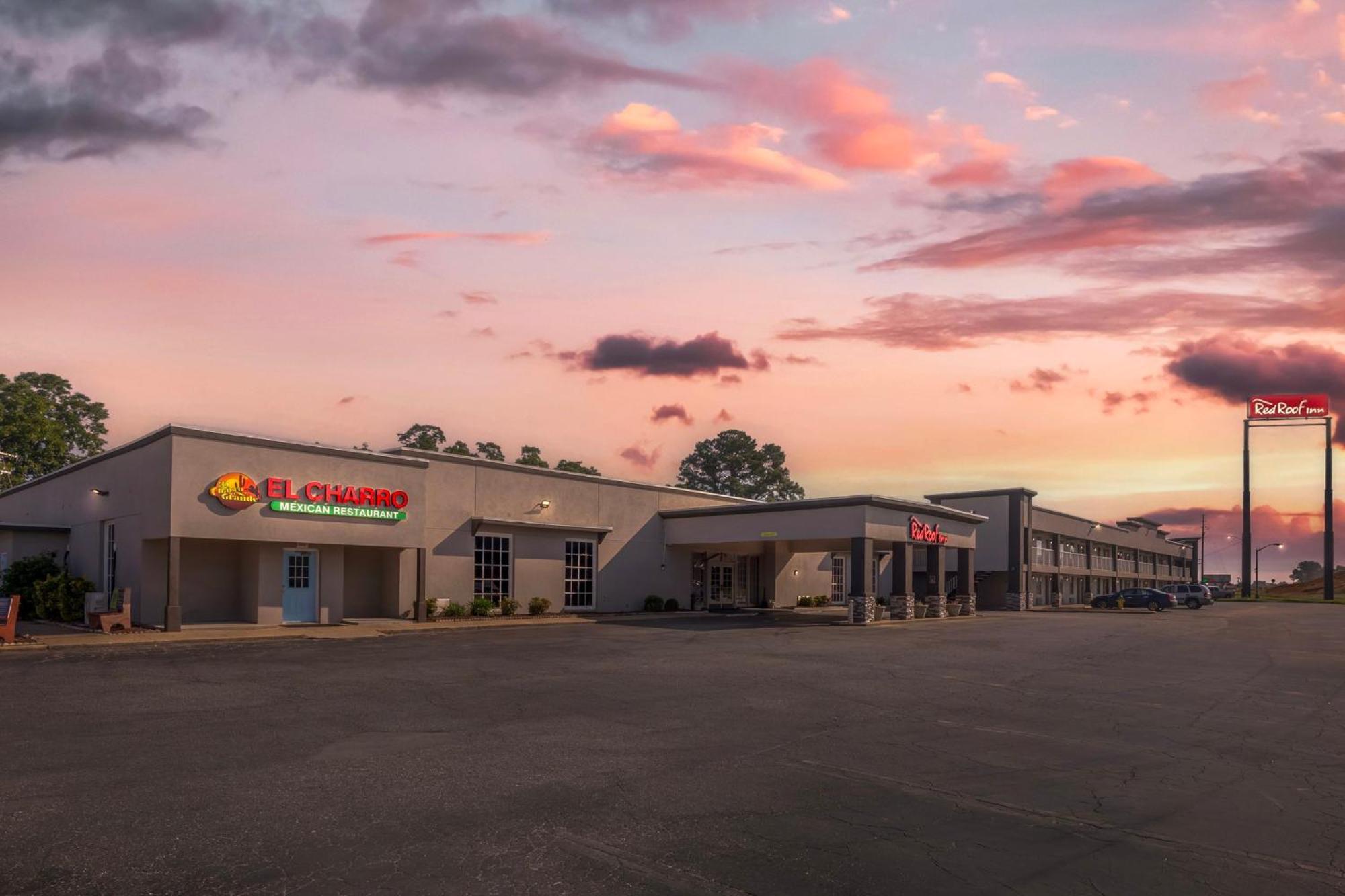 Red Roof Inn Dunn Exterior photo